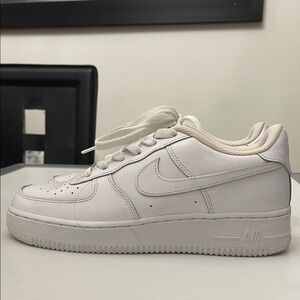 Nike Air Force 1 Low White Sneakers Boys Size 6.5Y Women’s EUR Size 39